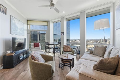 apt-1208-500 Throckmorton St, Fort Worth, TX, 76102-3710 | Card Image