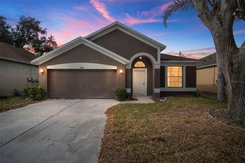 930 Grand Canyon Dr, VALRICO, FL, 33594-4350 | Card Image