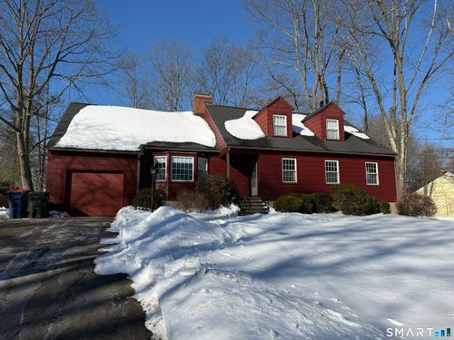 215 Fernwood Rd, Trumbull, CT, 06611-2832 | Card Image