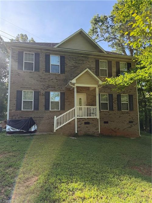 1154 E Allred St, Asheboro, NC, 27203-4086 | Card Image