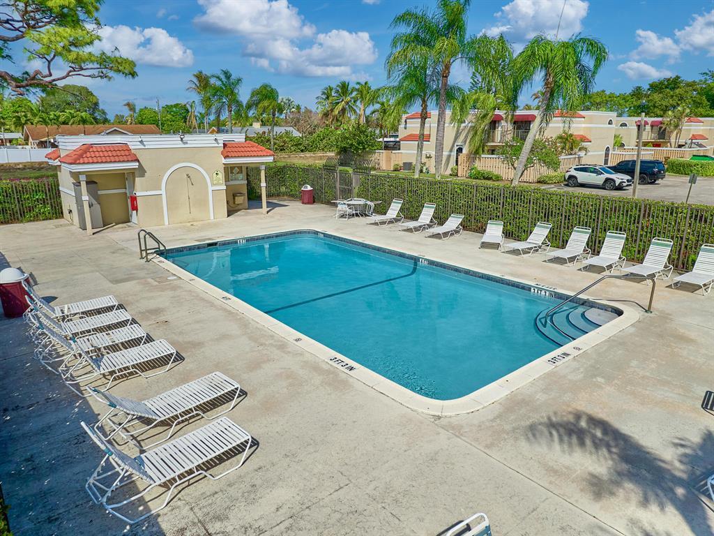 Residential Lease in Delray Beach 5