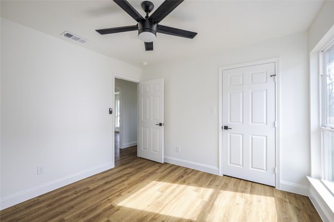 109 S Fir St, House other with 3 bedrooms, 2 bathrooms and null parking in Celeste TX | Image 22