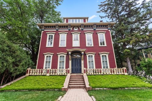 1411 Maple Avenue, Evanston, IL, 60201 | Card Image