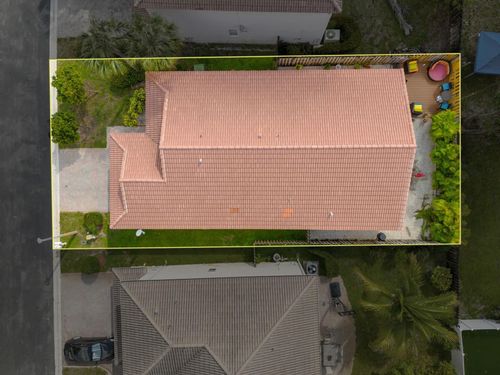 7752 Nw 18th St, Pembroke Pines, FL, 33024-0917 | Card Image