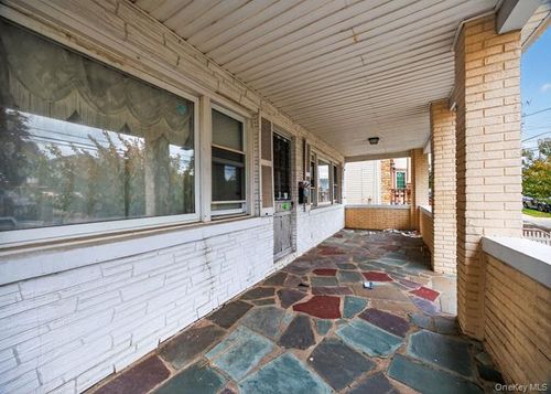 166 Jerome Ave, Staten Island, NY, 10305-4406 | Card Image