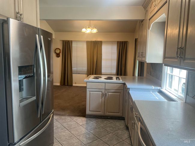 520 E Avenue A, House other with 3 bedrooms, 2 bathrooms and 2 parking in Jerome ID | Image 9
