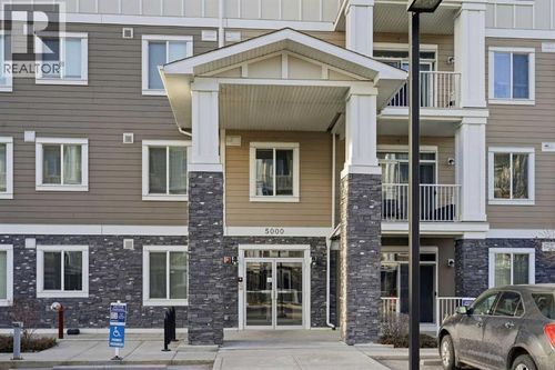 522 Cranford Dr Se, Calgary, AB, T3M2L7 | Card Image