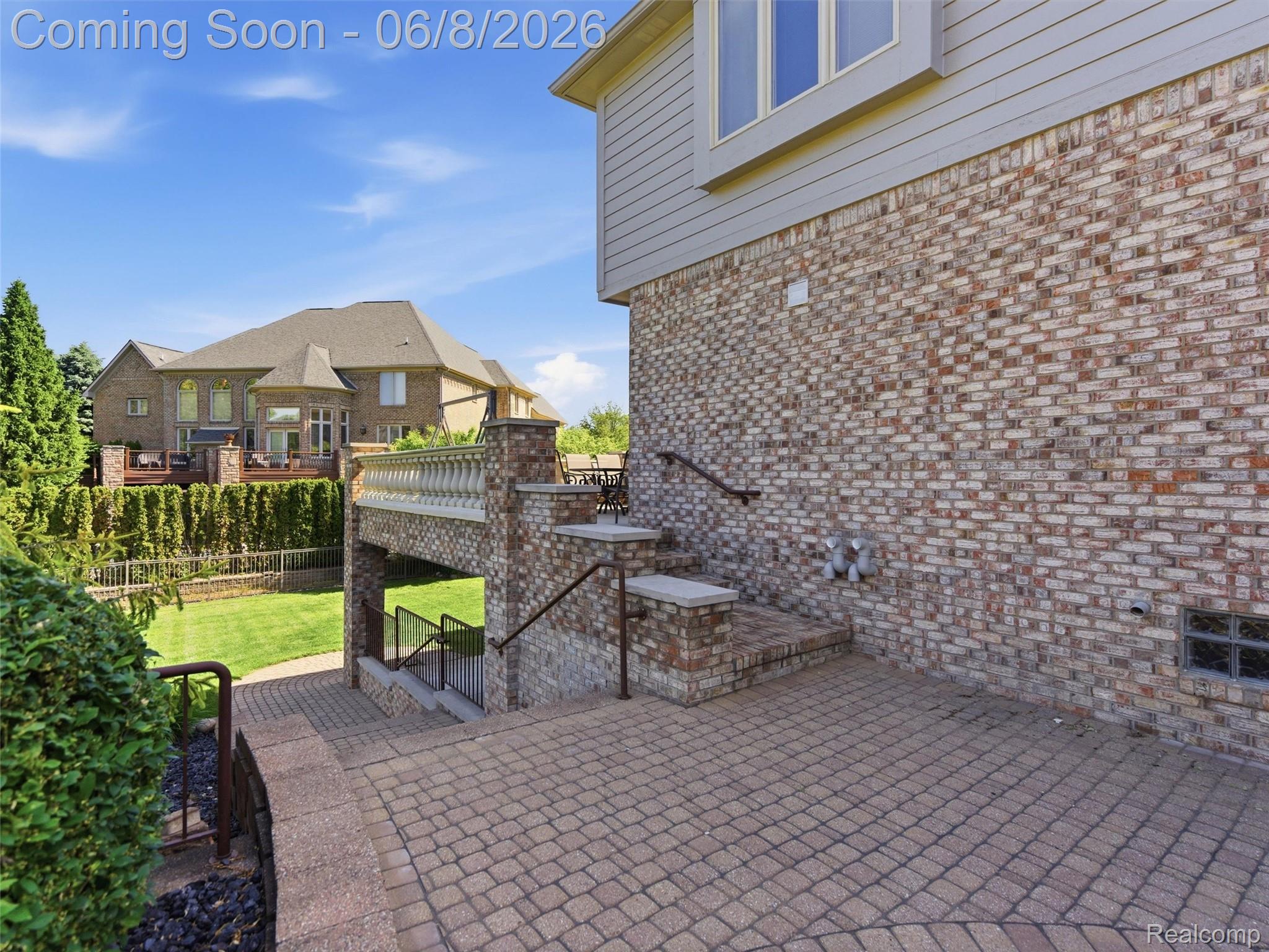 Residential in Shelby Charter Township 5
