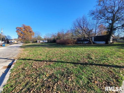 300 S 4th St, Mount Vernon, IL, 62864-5112 | Card Image