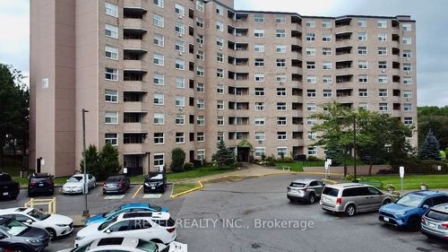 306-260 Davis Dr, Newmarket, ON, L3Y7C3 | Card Image