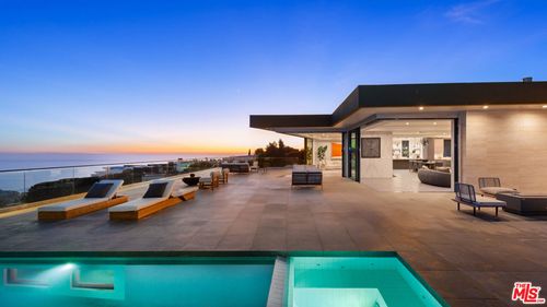 16680 Charmel Ln, Pacific Palisades, CA, 90272-2210 | Card Image