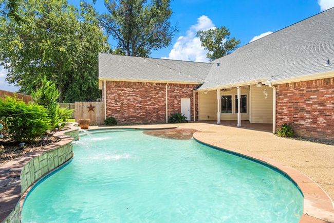 906 Millstone Ln, House other with 4 bedrooms, 4 bathrooms and null parking in Chandler TX | Image 35