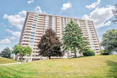 811 - 66 Falby Crt, Condo with 2 bedrooms, 2 bathrooms and 1 parking in Ajax ON | Image 3