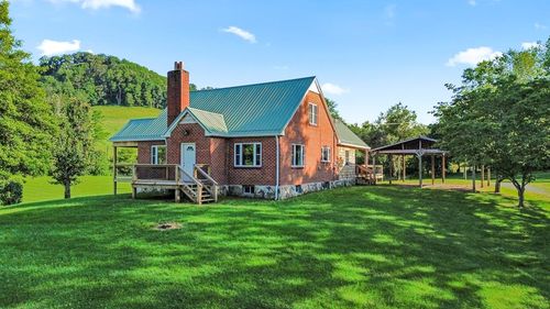 10114 Hayters Gap Rd, Meadowview, VA, 24361 | Card Image