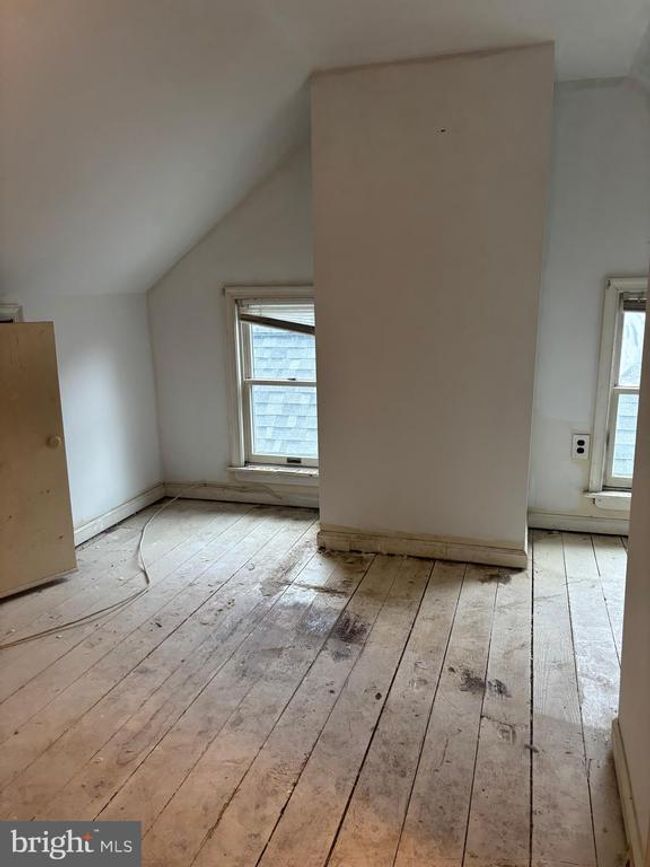 717 W Broad St, Home with 2 bedrooms, 1 bathrooms and null parking in QUAKERTOWN PA | Image 21