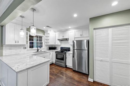 144 Woodmere Sq Nw, Atlanta, GA, 30327-4036 | Card Image