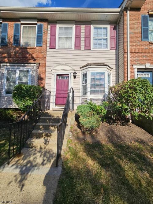 72 Boyd St, Newark, NJ, 07103-2501 | Card Image
