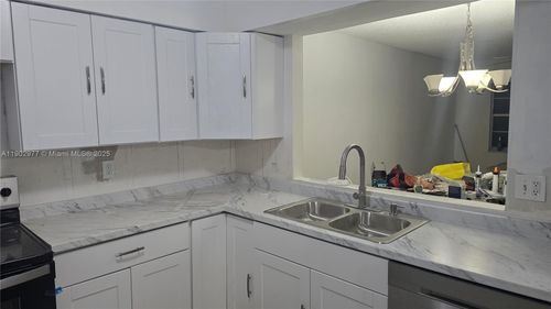 apt-10-7503 Nw 44th Ct, Coral Springs, FL, 33065-2050 | Card Image