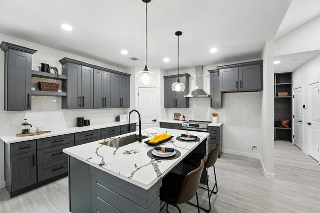 256 Davis Bend Rd, House other with 5 bedrooms, 3 bathrooms and 2 parking in Alvin TX | Image 9