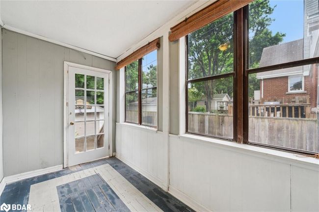 289 Houghton Ave S, House other with 3 bedrooms, 3 bathrooms and 5 parking in Hamilton ON | Image 15