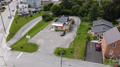 45 Munro St, Carleton Place, ON, K7C1H6 | Card Image