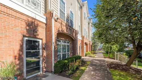 1105-1105 Hamilton St, Belleville, NJ, 07109-5341 | Card Image