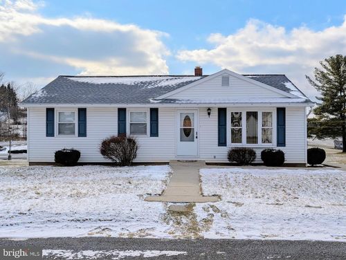 122 Fairview St, Everett, PA, 15537-6336 | Card Image