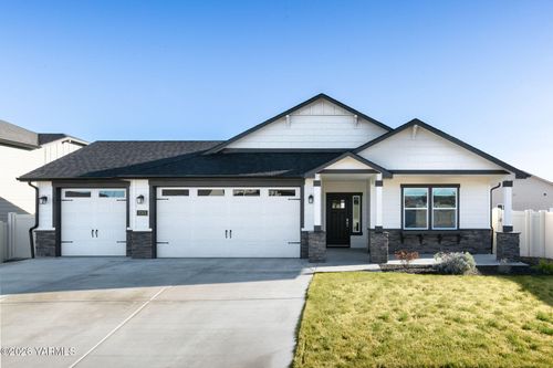 2313 S 57th Ave, Yakima, WA, 98903-1299 | Card Image