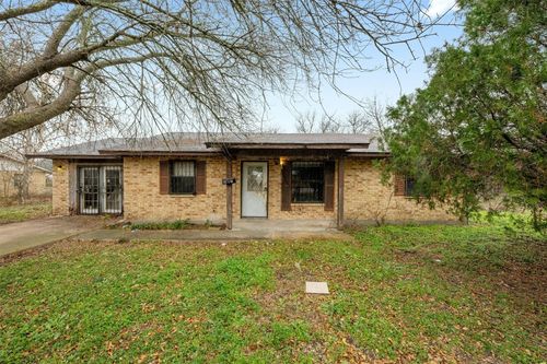 2705 Garden Way, San Marcos, TX, 78666-9306 | Card Image