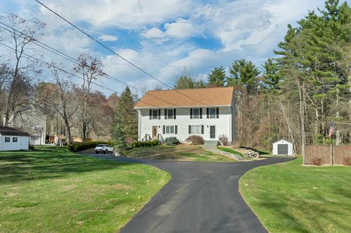 284A High Range Rd, Londonderry, NH, 03053 | Card Image