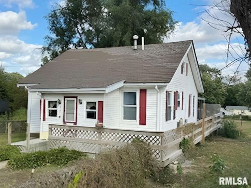 812 N Orchard St, Pittsfield, IL, 62363-1026 | Card Image