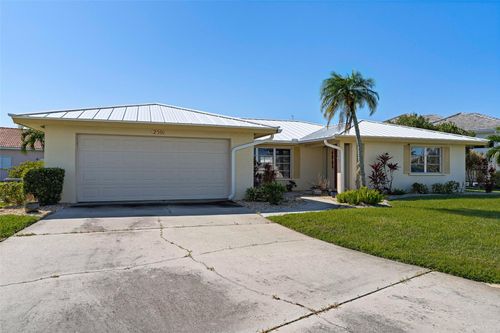 2501 Rio Largo Ct, PUNTA GORDA, FL, 33950-6315 | Card Image
