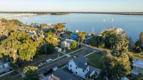 117 Hotel St, Palatka, FL, 32177-5215 | Card Image