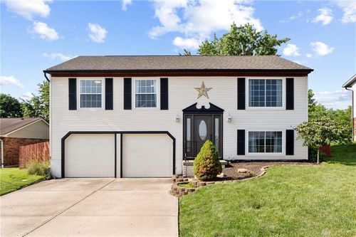 2440 Spring Valley Rd, Miamisburg, OH, 45342-4440 | Card Image