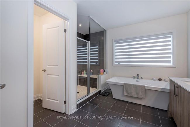 11 Calypso Ave, House other with 4 bedrooms, 4 bathrooms and 4 parking in Minesing ON | Image 13