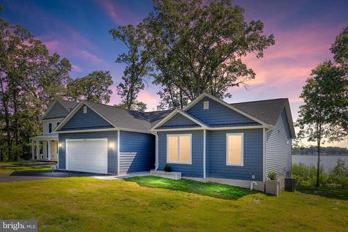 1240 Shore Dr, COLONIAL BEACH, VA, 22443-4007 | Card Image