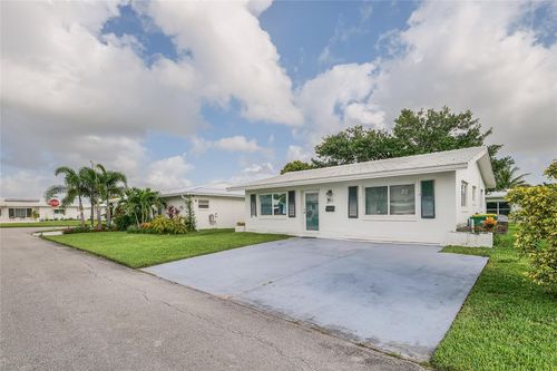 6711 Nw 72nd St, Tamarac, FL, 33321-5451 | Card Image