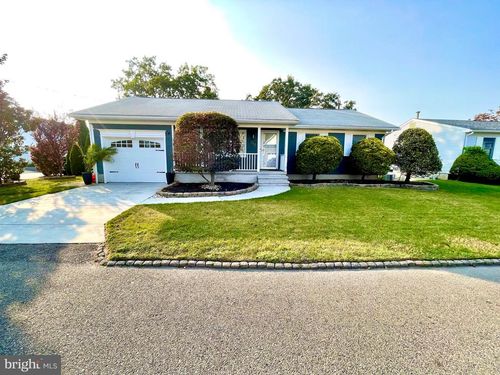 752 Leeward Ave, Beachwood, NJ, 08722-2524 | Card Image