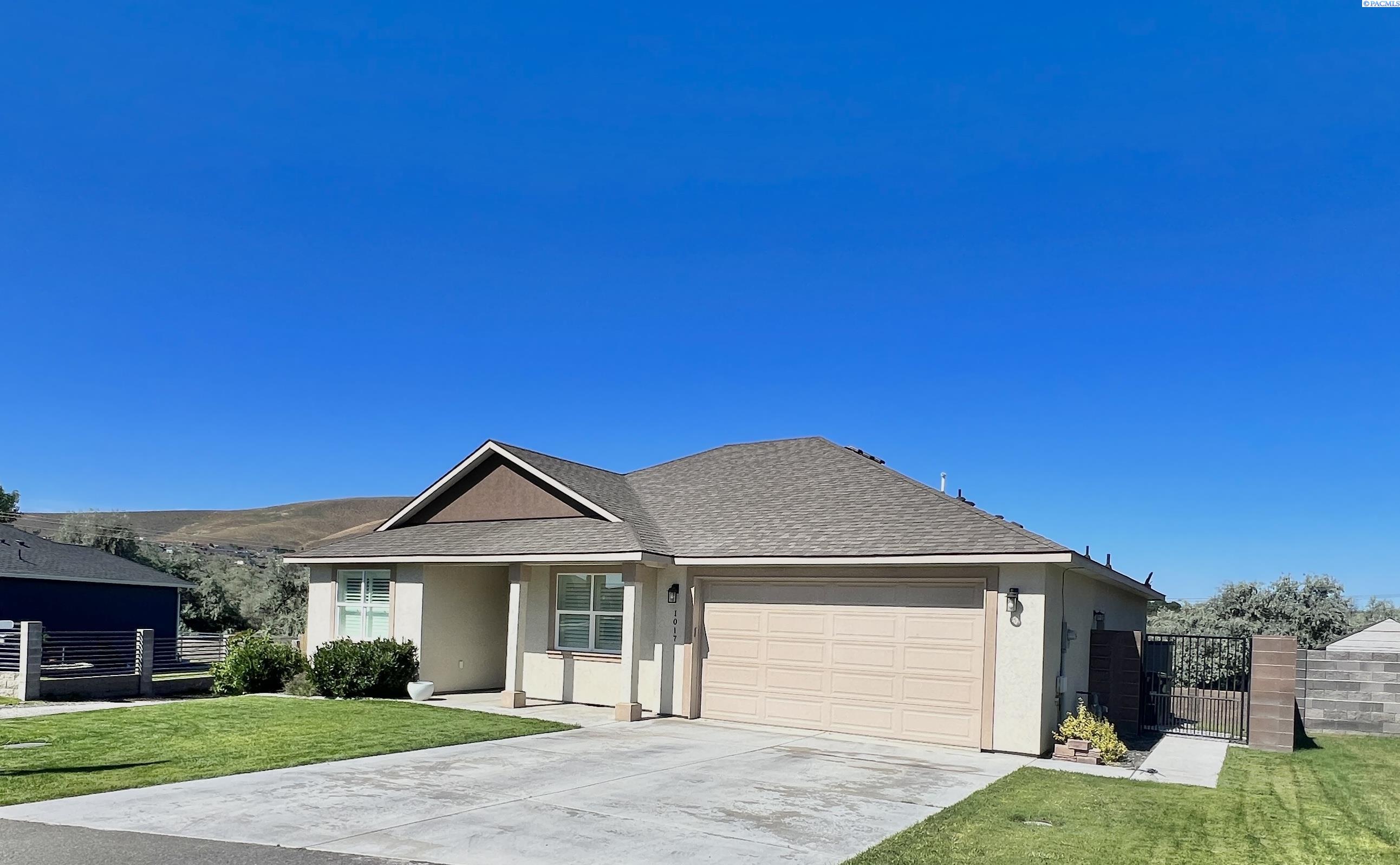 Badger Valley Way, Richland, WA 99352