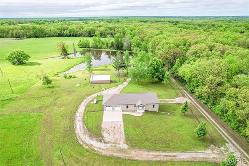 5704 County Road 262, AUXVASSE, MO, 65231-1535 | Card Image