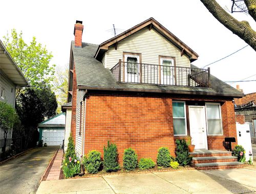 2-10 Park Place, Hempstead, NY, 11001 | Card Image