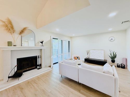 201-3705 Terstena Pl, Santa Clara, CA, 95051 | Card Image