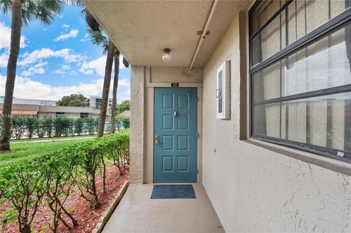apt-101-1101 Colony Point Cir, Pembroke Pines, FL, 33026-2901 | Card Image