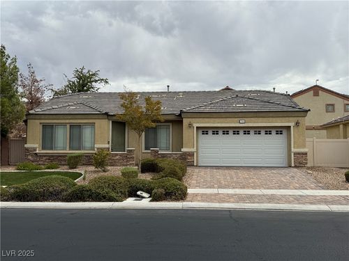 5516 Greenley Gardens St, North Las Vegas, NV, 89081-4072 | Card Image
