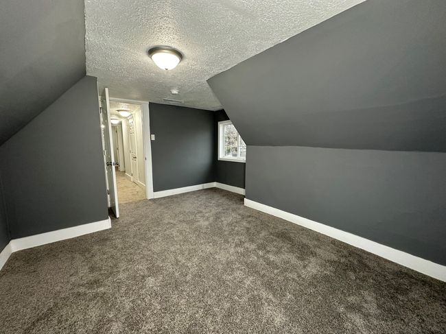 Secondary Bedroom | Image 17