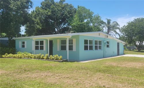 985 35th Ave, Vero Beach, FL, 32960-4047 | Card Image