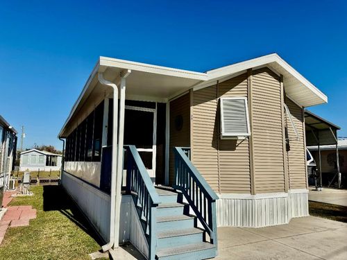 24 Shell Rd, Okeechobee, FL, 34974 | Card Image