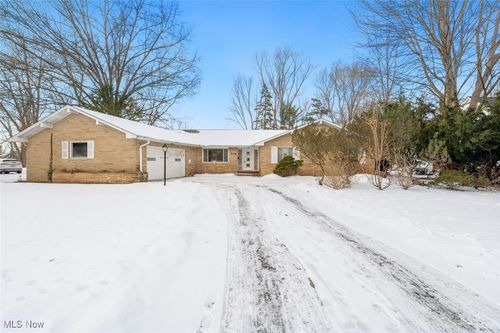 18860 Timber Lane, Fairview Park, OH, 44126 | Card Image