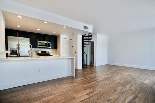 13-3186 Bird Ave, Miami, FL, 33133-4437 | Card Image