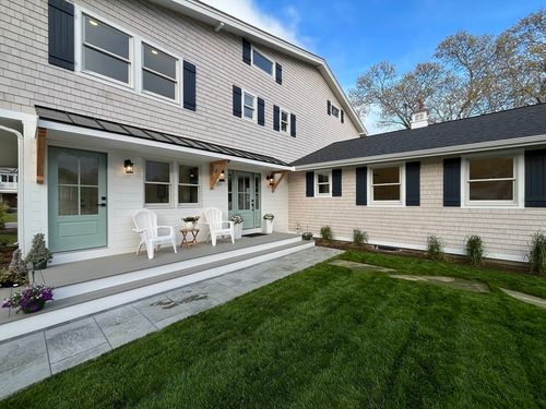 531 Menauhant Rd, East Falmouth, MA, 02536-7023 | Card Image